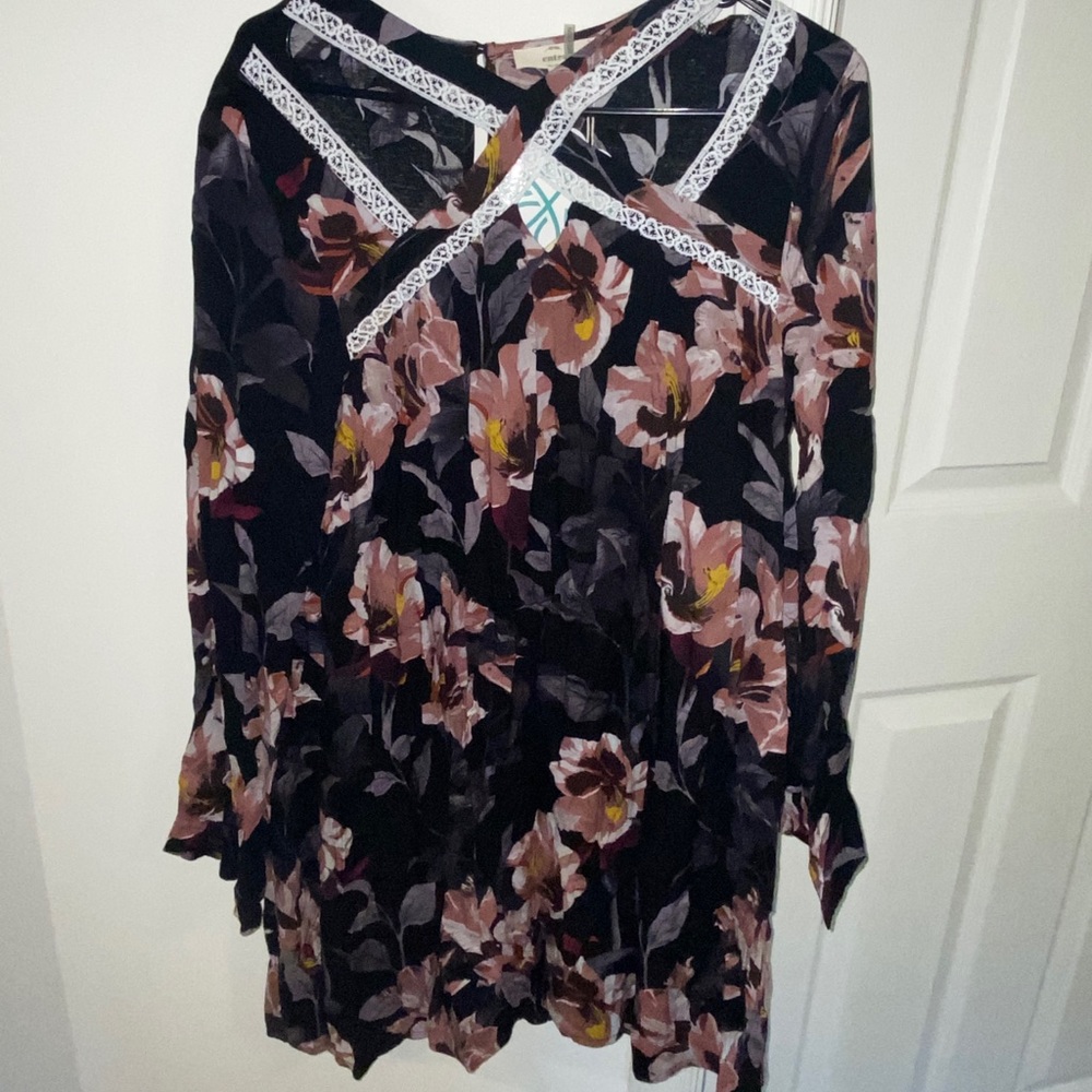 Hope’s floral long sleeve dress